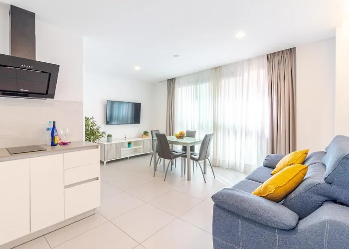 Modern Flat Las Canteras